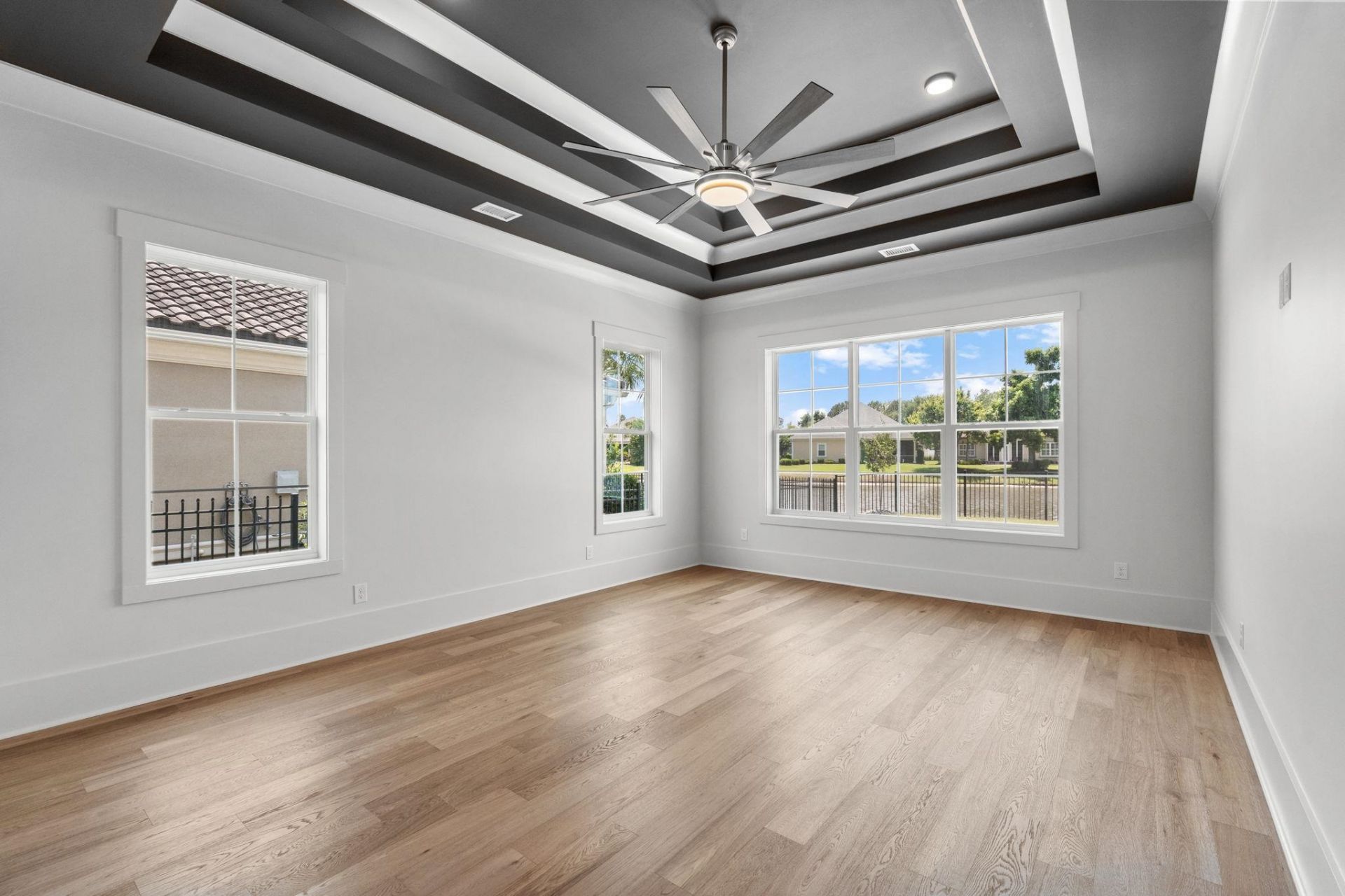 1015 Bluffview Dr. Photo 16