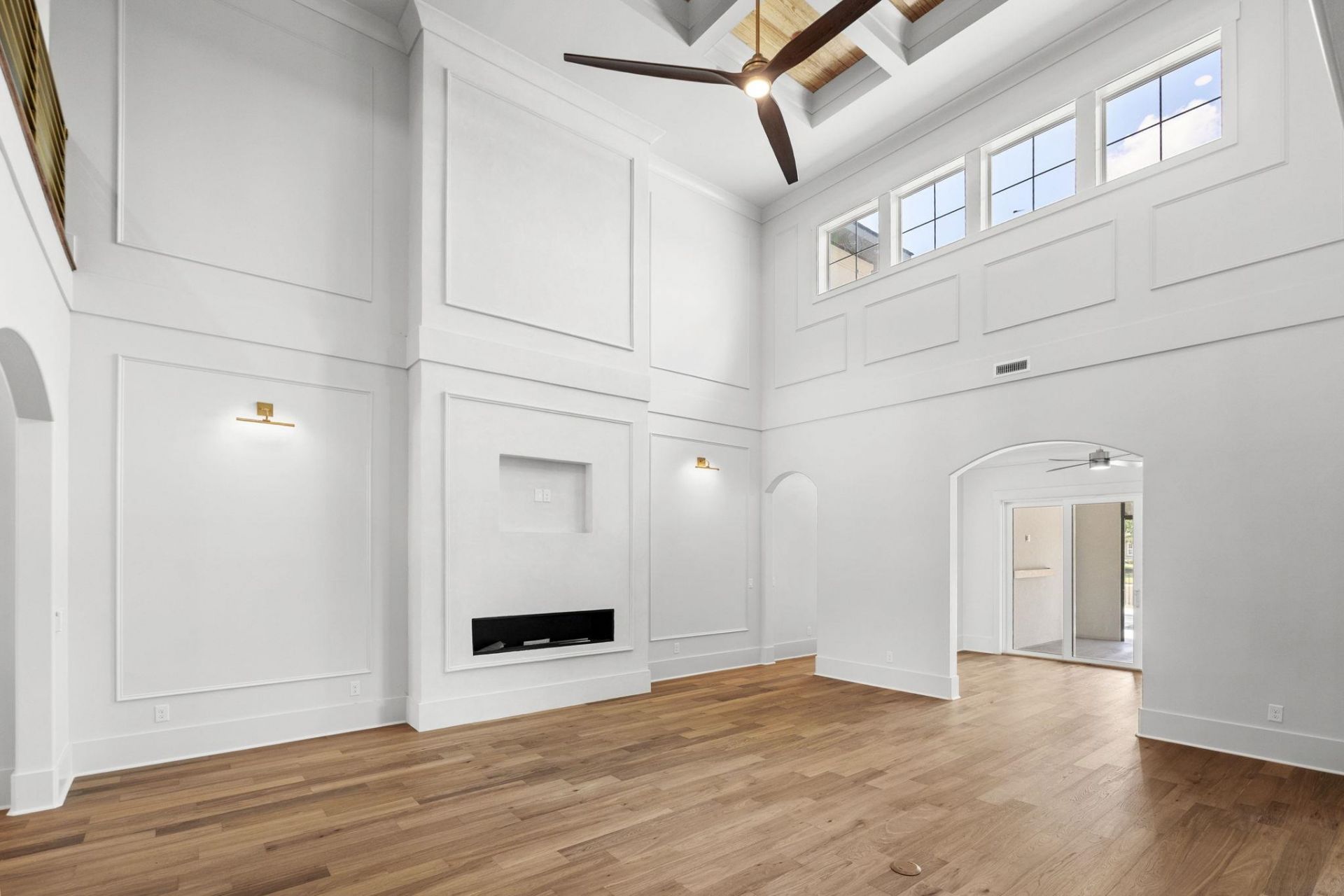 1015 Bluffview Dr. Photo 37