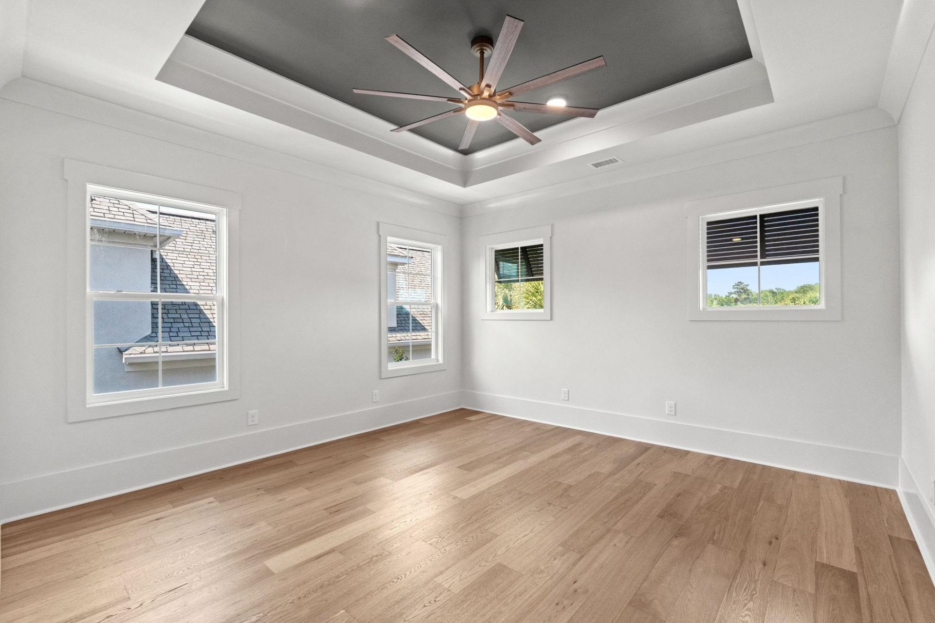 1015 Bluffview Dr. Photo 62