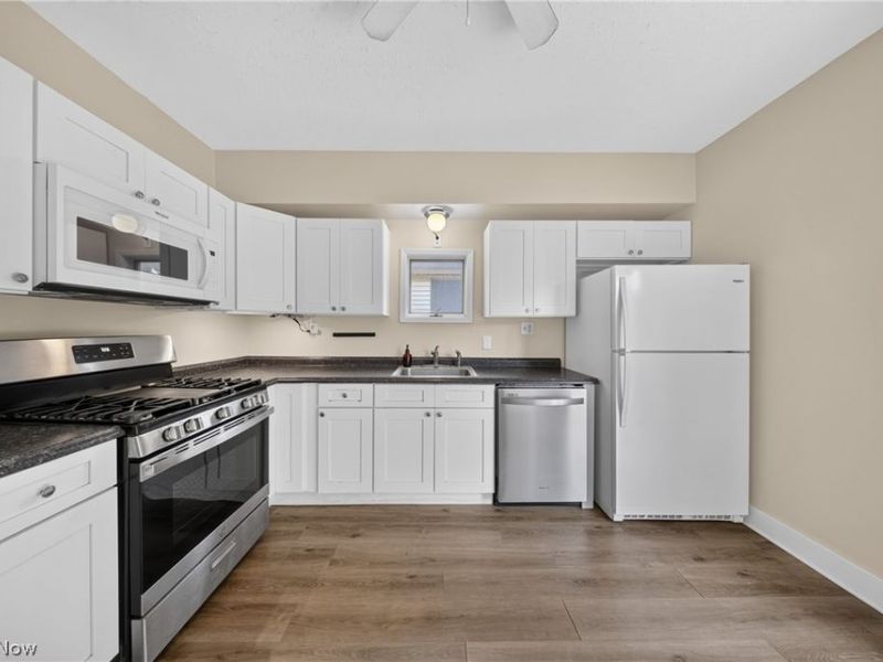 4605 Brooklyn Avenue , Old Brooklyn, OH 44109 Photo 4