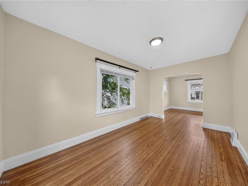 4605 Brooklyn Avenue , Old Brooklyn, OH 44109 Photo 9