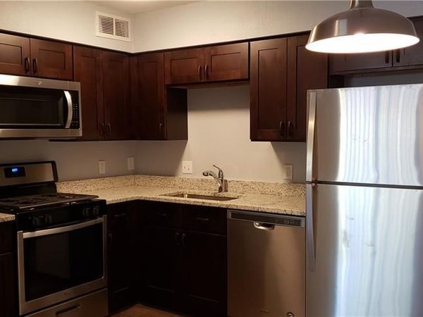 2208 Mission Hill CIR , Unit 104, Austin, TX 78741