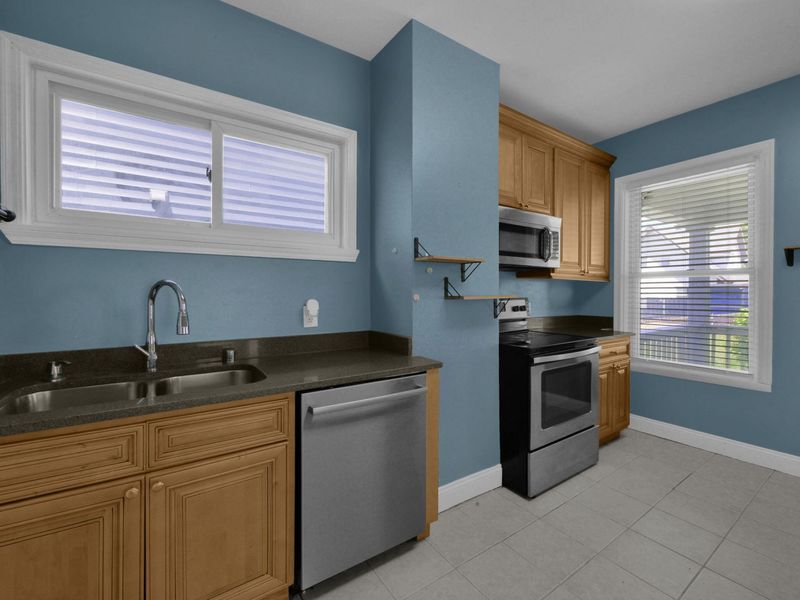 166 E 42nd Street, Latonia, KY 41015 Photo 10