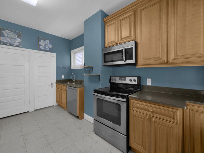 166 E 42nd Street, Latonia, KY 41015 Photo 12