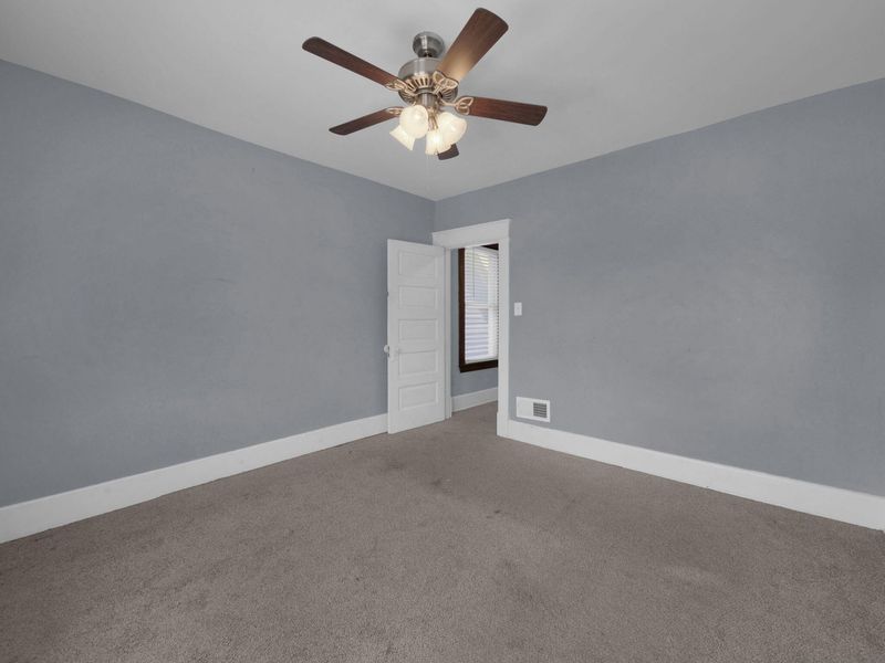 166 E 42nd Street, Latonia, KY 41015 Photo 16