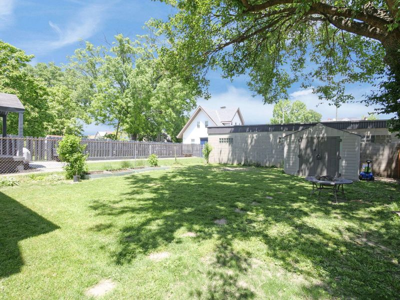166 E 42nd Street, Latonia, KY 41015 Photo 22