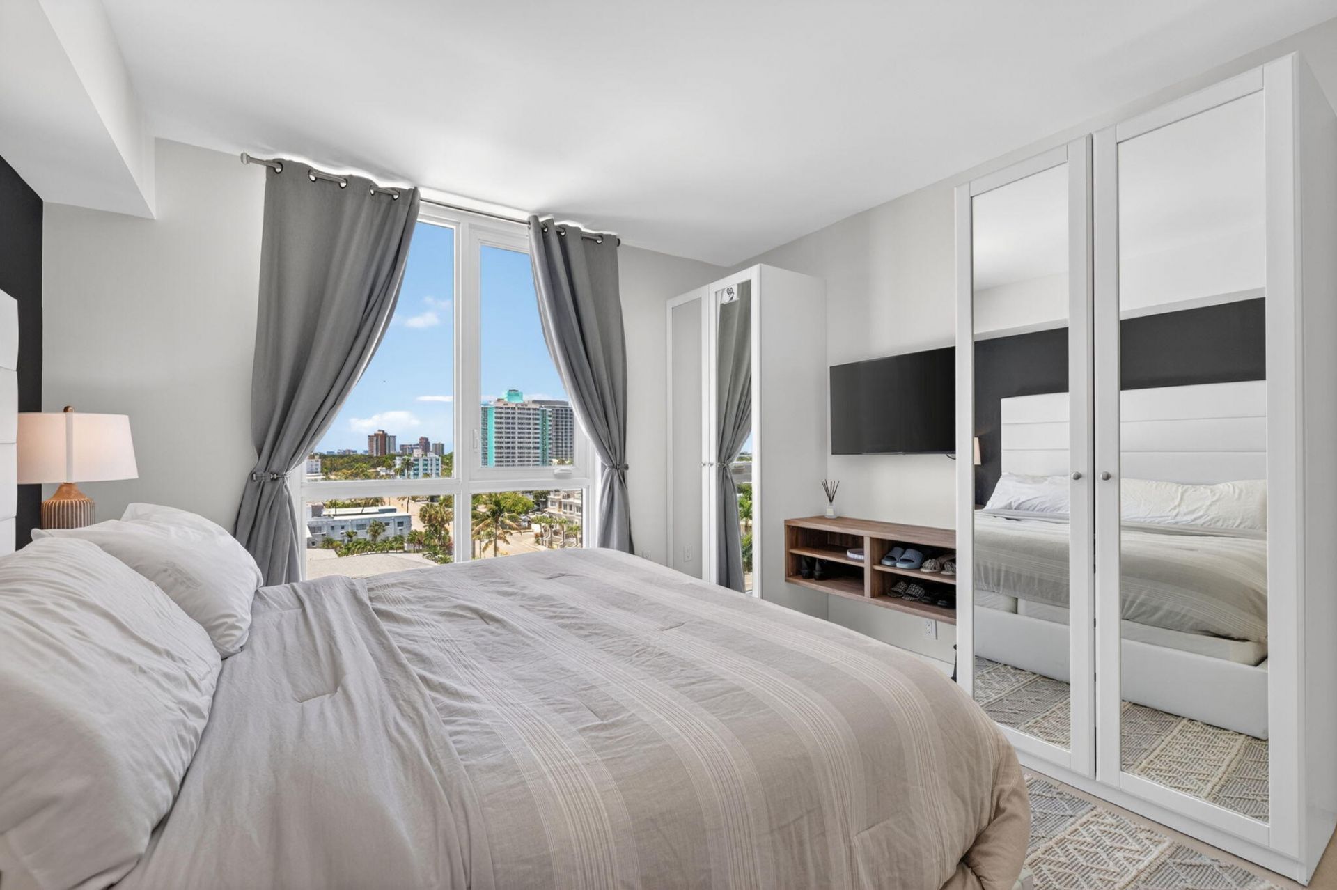 401 N Birch Road, Unit 714, Fort Lauderdale, FL 33304 Photo