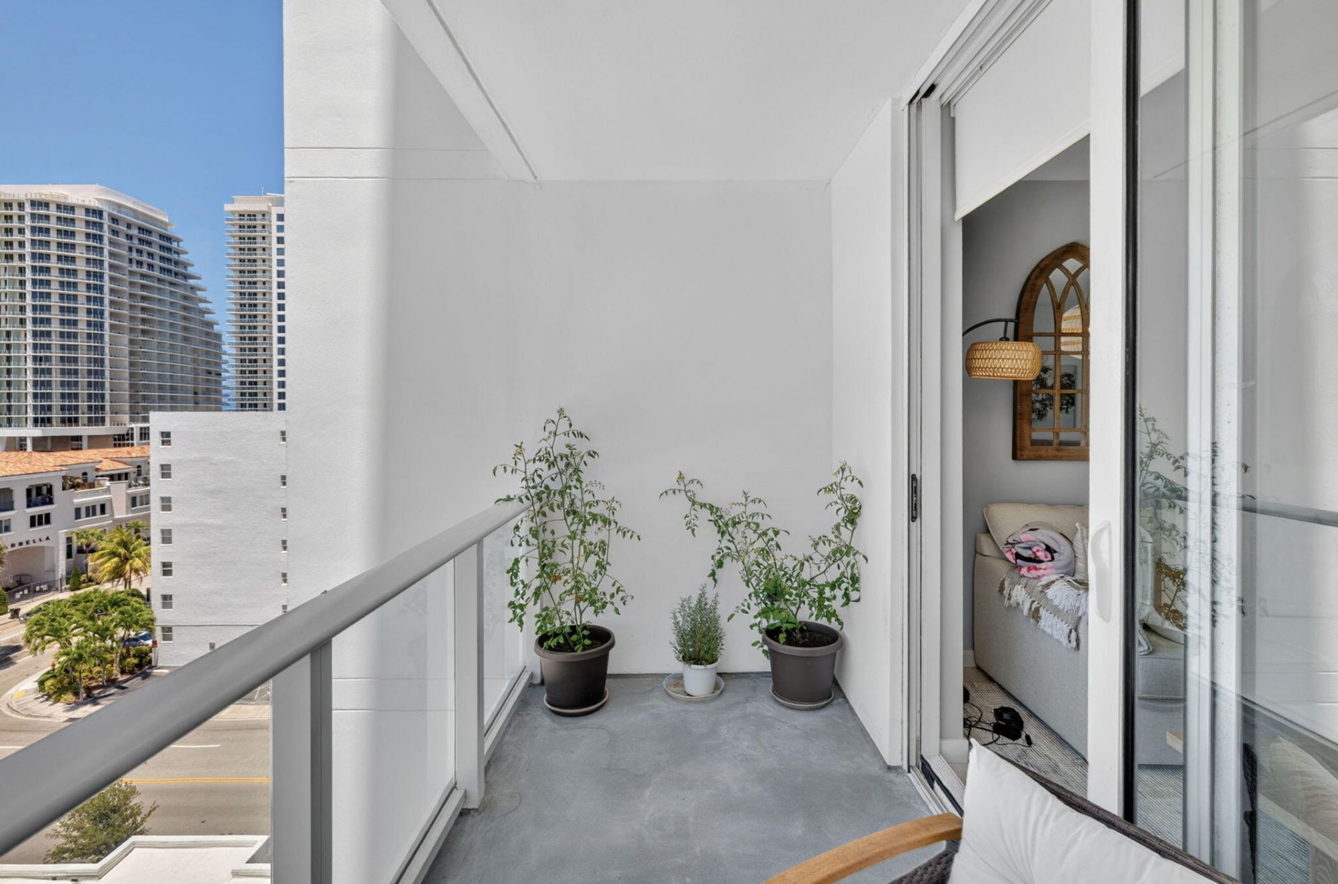 401 N Birch Road, Unit 714, Fort Lauderdale, FL 33304 Photo