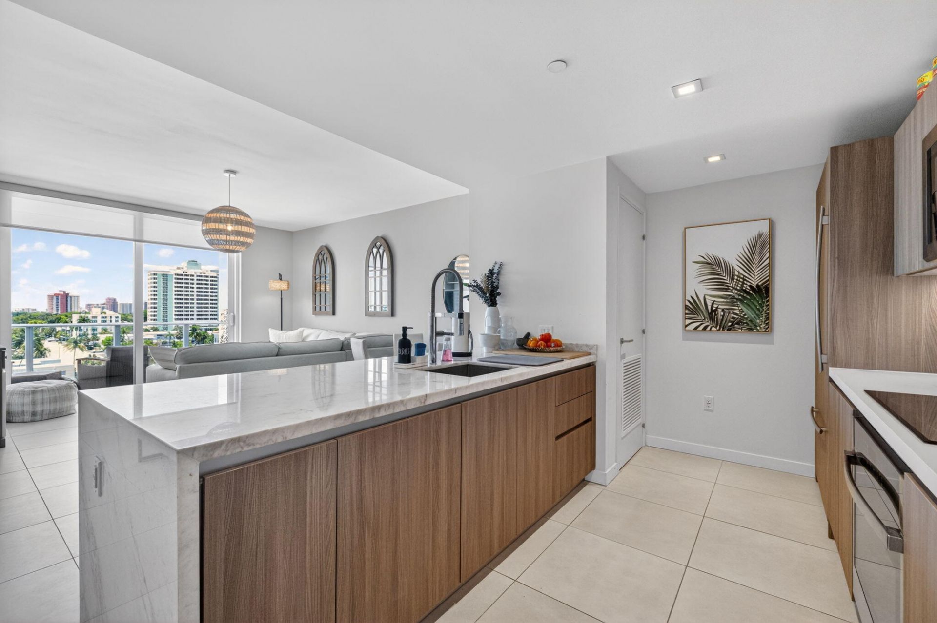 401 N Birch Road, Unit 714, Fort Lauderdale, FL 33304 Photo