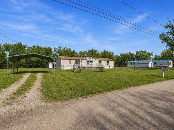 115 Holly Street, Perry, OK 73077