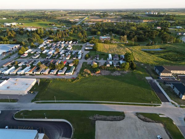 8th Avenue SW , Waukon, IA 52172