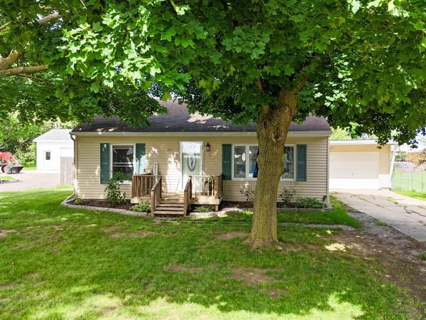 309 2nd Street N, Shepherd, MI 48883
