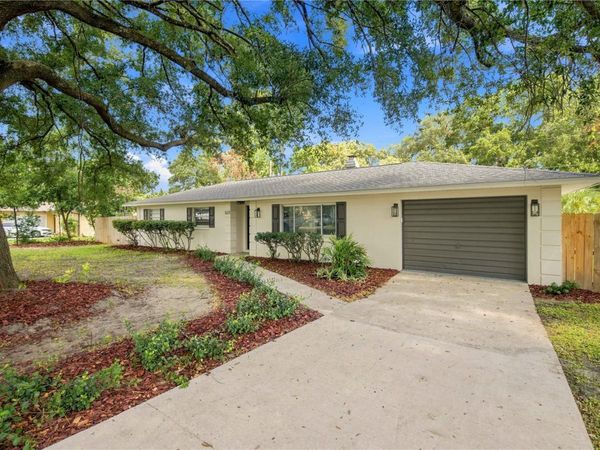 5611 NE 5TH PLACE, OCALA, FL 34470
