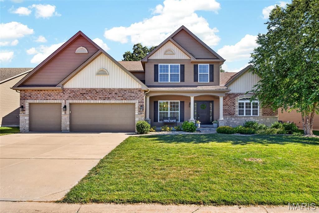 102 Eckstein Lane , Lake Saint Louis, MO 63367 Main Photo