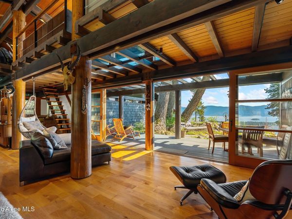 825 Winter Ridge Rd , Hope, ID 83836