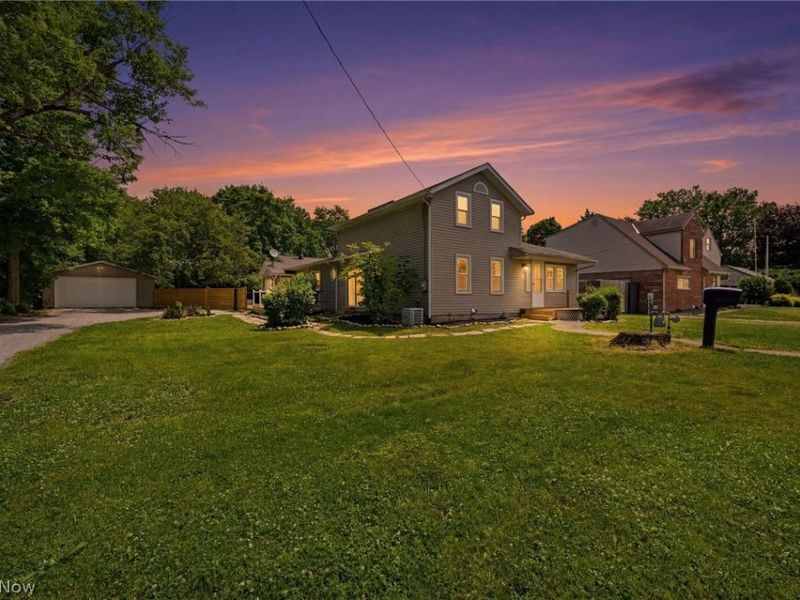 166 Northwest Avenue, Tallmadge, OH 44278 Photo 1