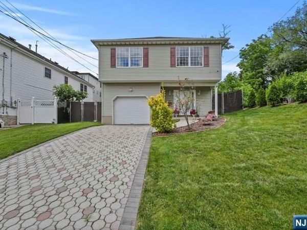 503 Prospect Street, Hasbrouck Heights, NJ 07604