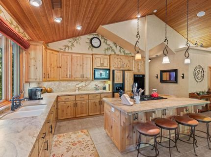 95 Manor Drive, Lake Almanor, CA 00000 Photo