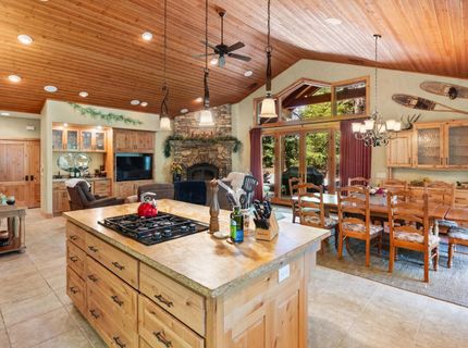 95 Manor Drive, Lake Almanor, CA 00000 Photo