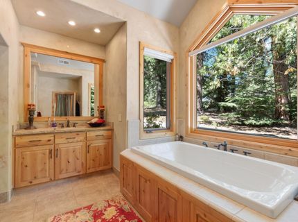95 Manor Drive, Lake Almanor, CA 00000 Photo