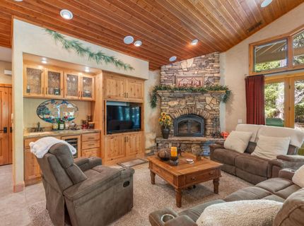 95 Manor Drive, Lake Almanor, CA 00000 Photo