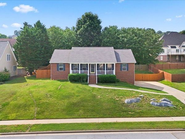 107 Lee Carter Drive, Johnson City, TN 37601