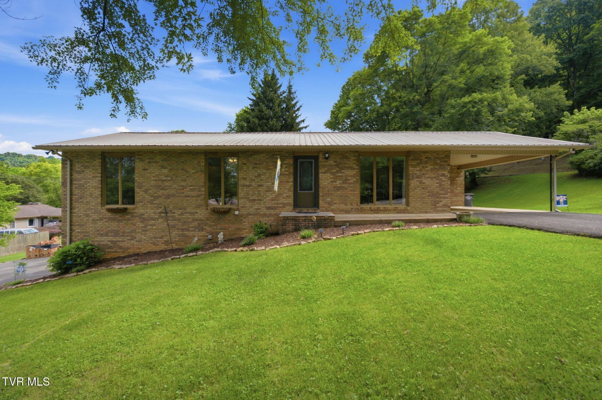 4705 June Drive, Kingsport, TN 37664 Main Photo