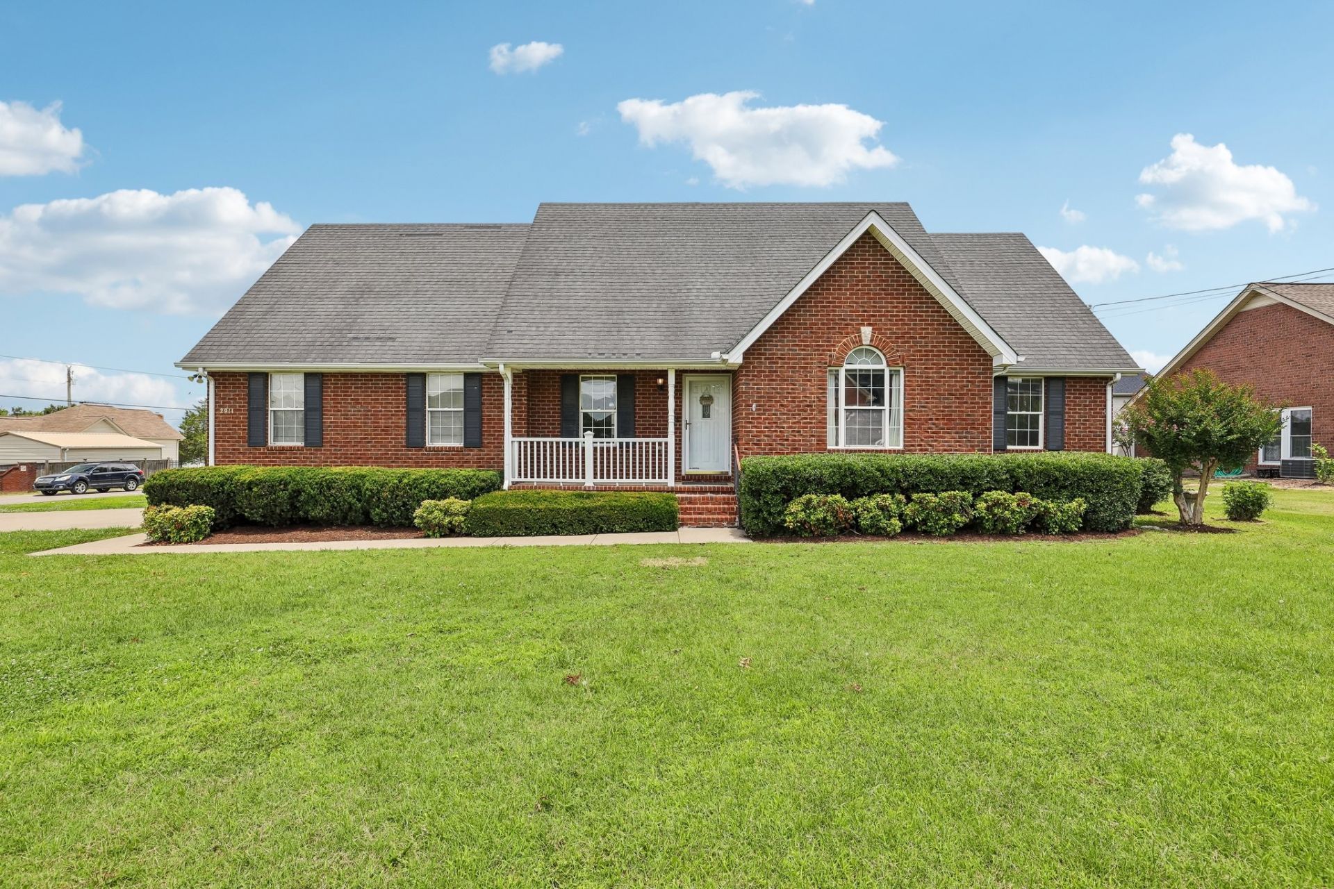 2911 Greentree Dr, Smyrna, TN 37167 Main Photo