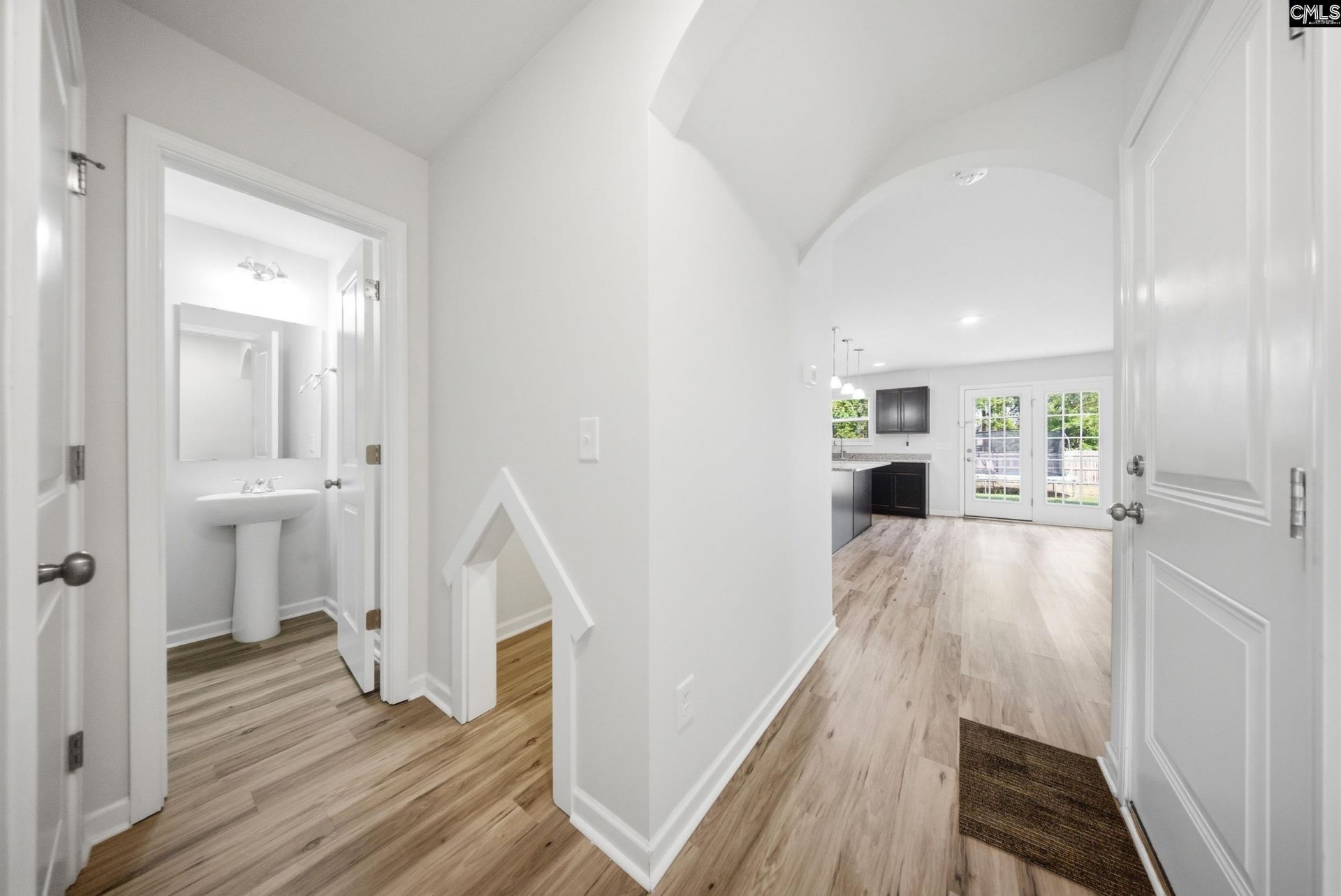 139 Windfall Road  Photo 4