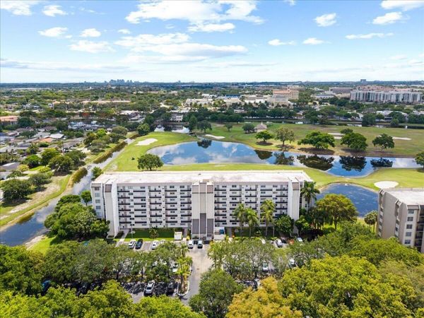 3100 W Rolling Hills Circle, Unit 707, Davie, FL 33328