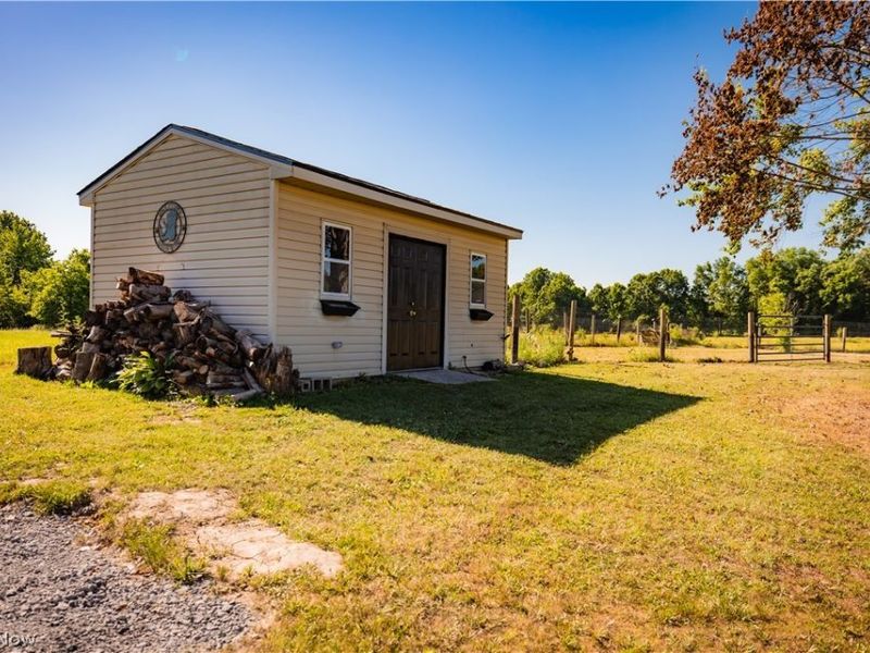 16533 Shilling Road , Berlin Center, OH 44401 Photo 22