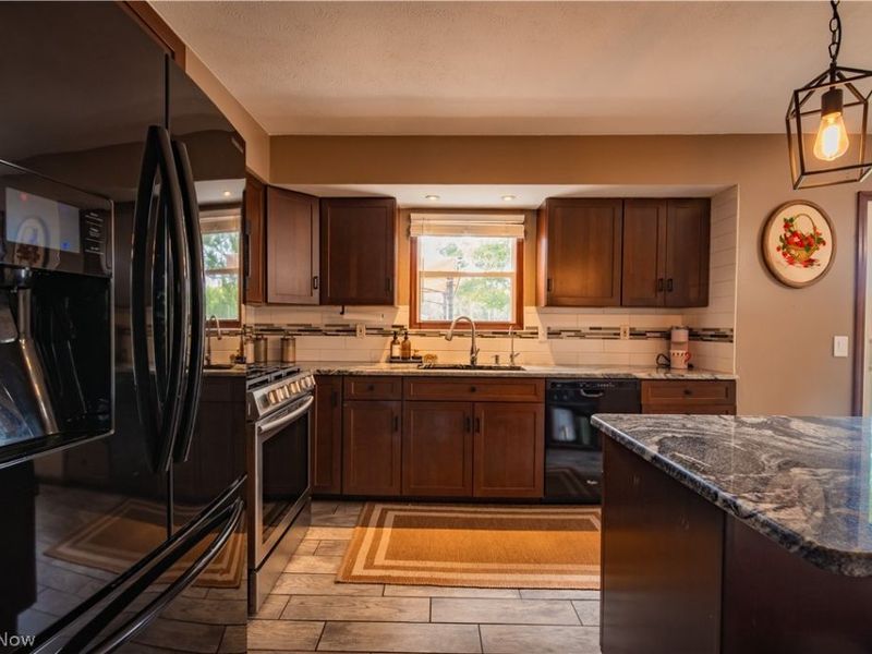 16533 Shilling Road , Berlin Center, OH 44401 Photo 4