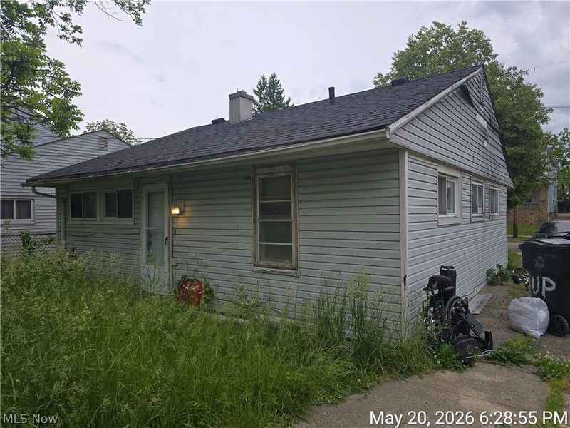 3276 E 145th Street , Cleveland, OH 44120 Photo 3