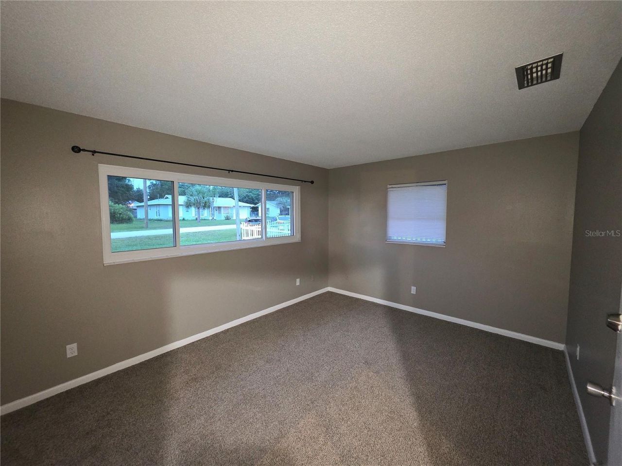 21654 SW Raintree Street , Dunnellon, FL 34431 Photo