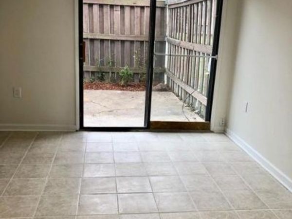 8612 VILLAGE WAY, Unit 04/8612, ALEXANDRIA, VA 22309
