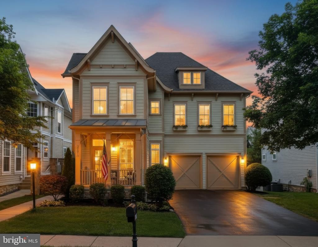 22810 Courtland Park Drive, Brambleton, VA 20148 Main Photo