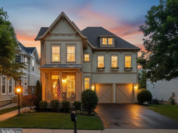22810 COURTLAND PARK DRIVE, BRAMBLETON, VA 20148