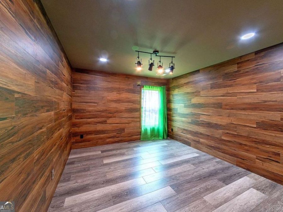 Property Image 62