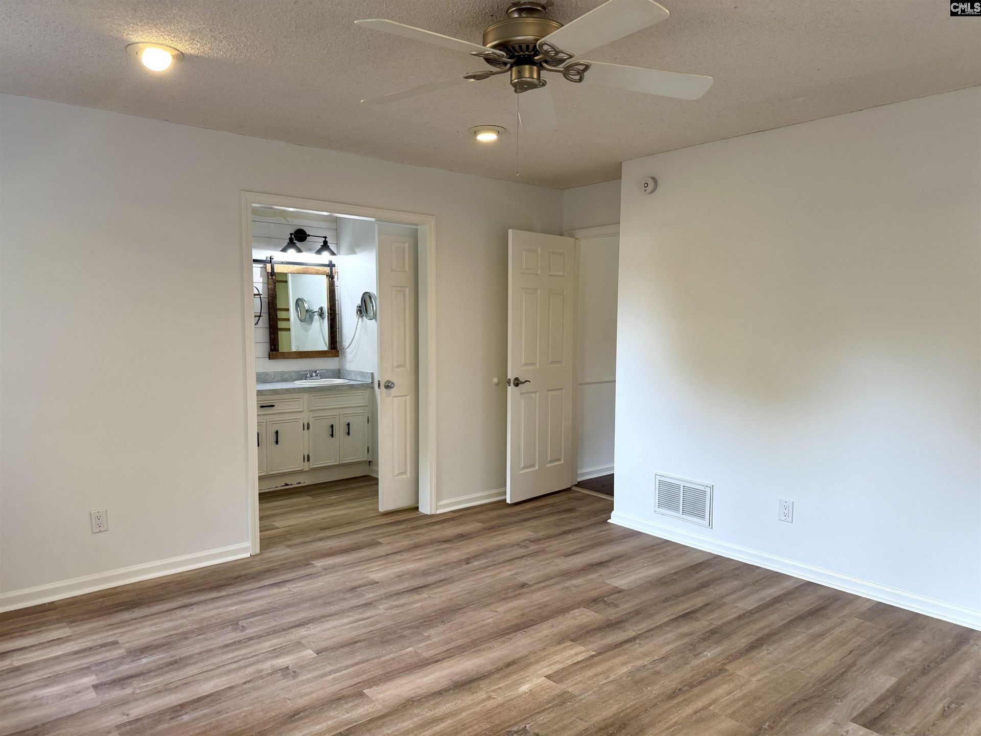 153 Foxhill Place Photo 27