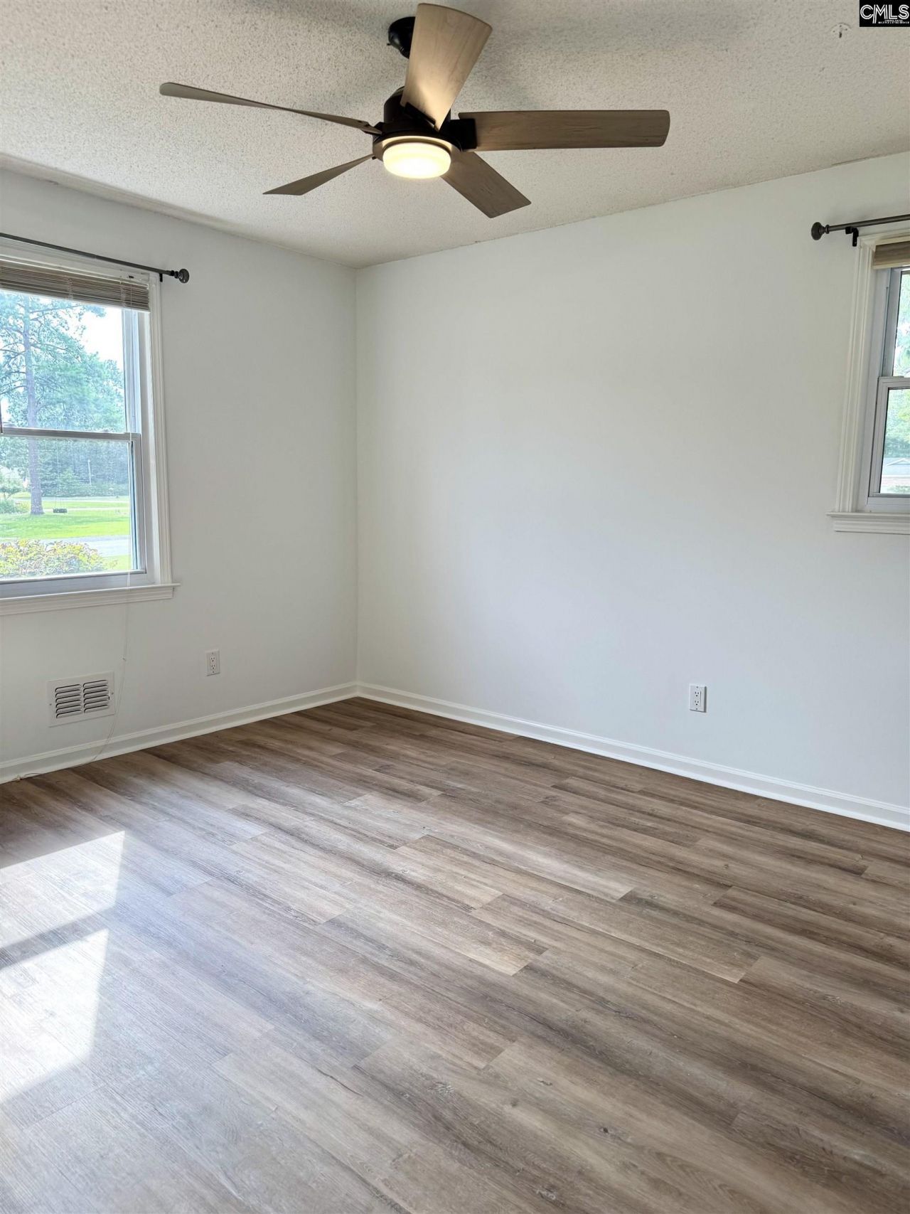 153 Foxhill Place  Photo 38