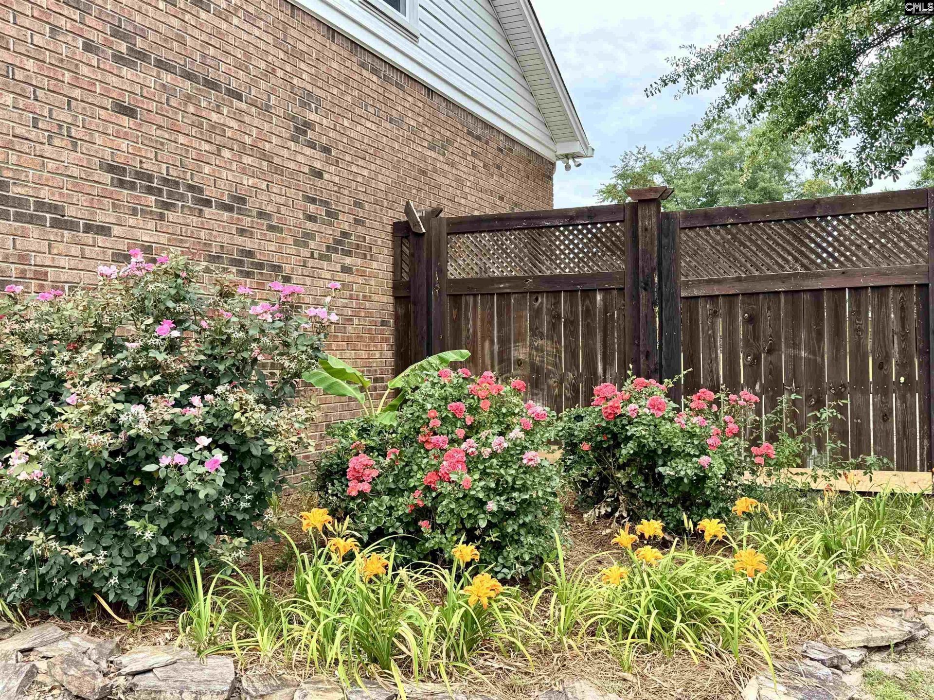 153 Foxhill Place Photo 73