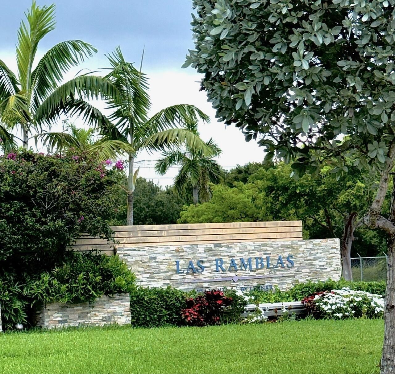 21423 NE 2nd Place, Miami, FL 33179 Photo
