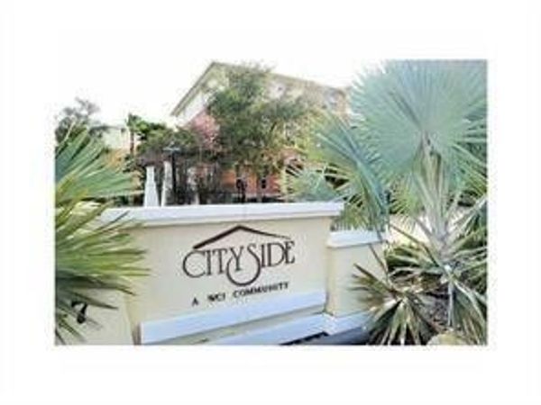820 Millbrae Court, Unit 4, West Palm Beach, FL 33401