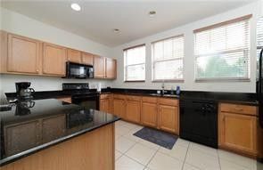 820 Millbrae Court, Unit 4, West Palm Beach, FL 33401 Photo