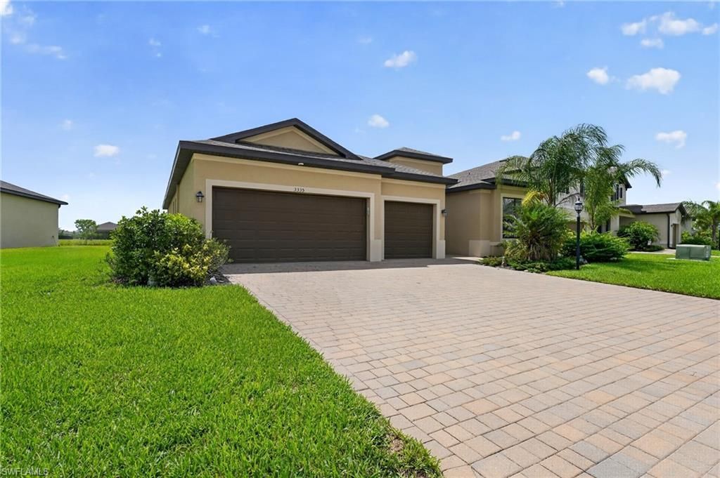 3335 Menores Way , Fort Myers, FL 33905 Photo