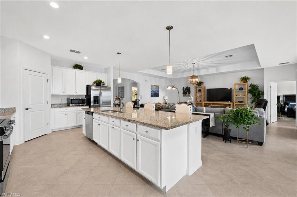 3335 Menores Way , Fort Myers, FL 33905 Photo