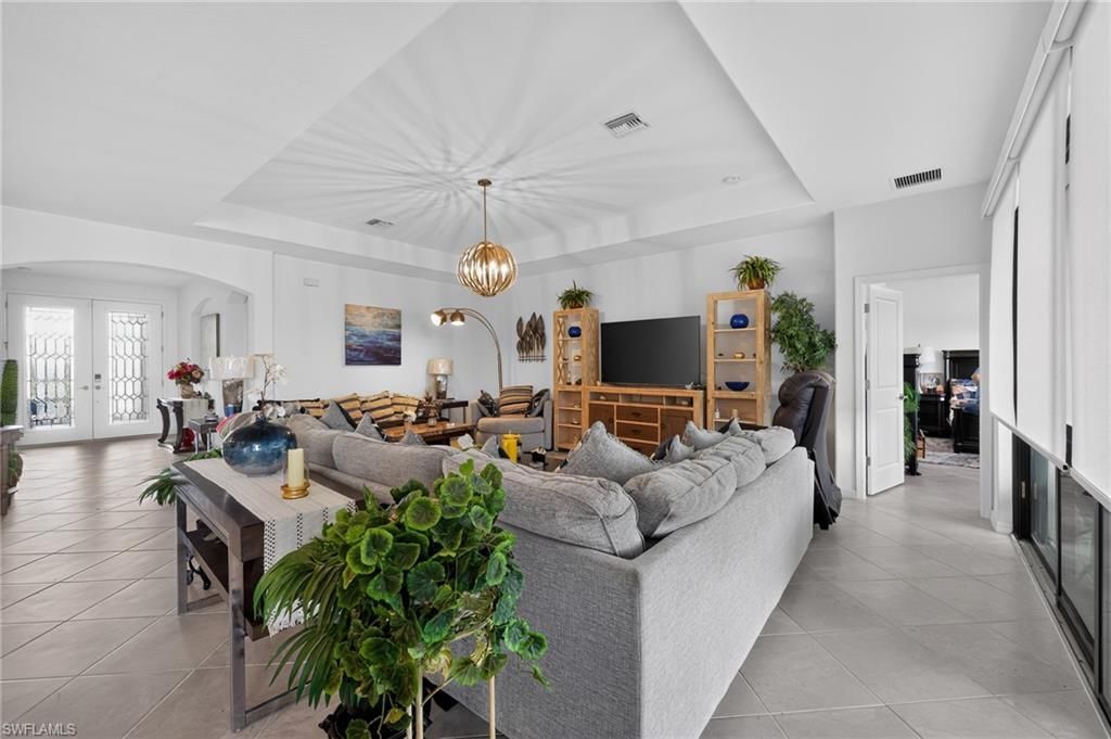 3335 Menores Way , Fort Myers, FL 33905 Photo