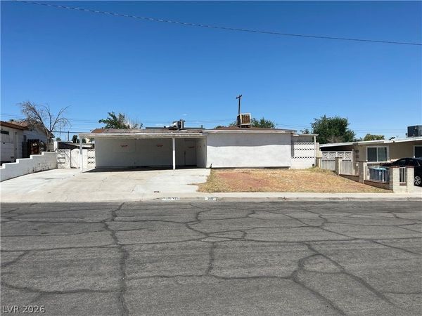 3116 Kings Way, Las Vegas, NV 89102