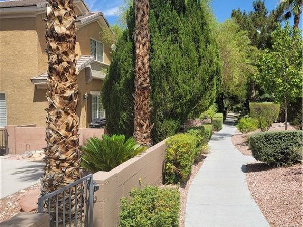 10021 VIA TORO Avenue, Unit ., Las Vegas, NV 89117