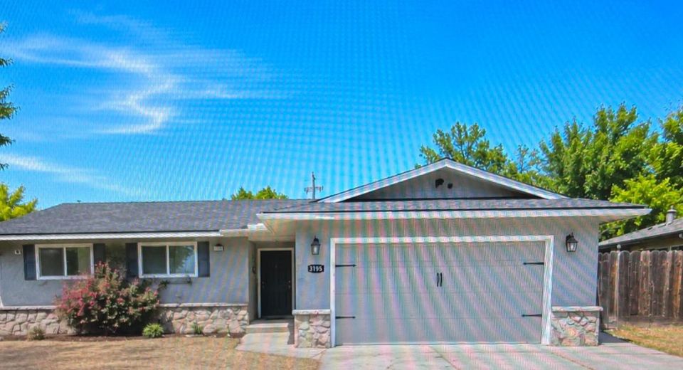 3195 Nottingham, Merced, CA 95340 Photo